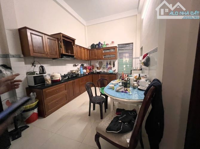 Bán biệt thự 2 tầng đường 7.5m Nguyễn Phan Chánh, khu Phú Mỹ An 150m2 - 1