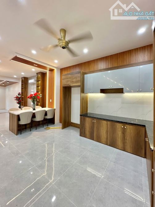 🏡✨  NHÀ CẦN ĐƯỚC - VIEW ĐẸP - THOÁNG MÁT– DIỆN TÍCH RỘNG - 2 TỶ 2 - SHR CHÍNH CHỦ📝🔥 - 2