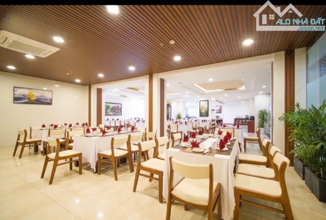 🏨 CHÍNH CHỦ BÁN KHÁCH SẠN 12 TẦNG – 2 MẶT TIỀN NGÃ 5 HOÀNG DIỆU – TRUNG TÂM HẢI CHÂU 🏨 - 2
