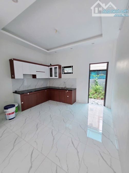 BÁN NHÀ LÔ GÓC, NỞ HẬU TRUNG TÂM CẦU GIẤY - ĐƯỜNG TRẦN THÁI TÔNG - GIÁ 12.3 TỶ - 2
