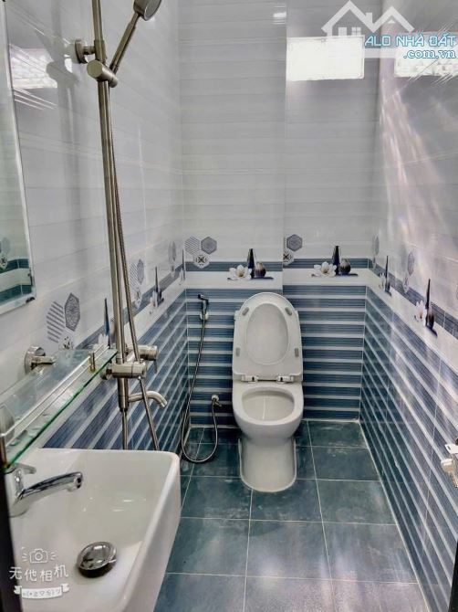 BÁN NHÀ SỔ HỒNG RIÊNG MẶT TIỀN ĐƯỜNG NHÁNH , THỊ TRẤN HÓC MÔN,HÓC MÔN - 2