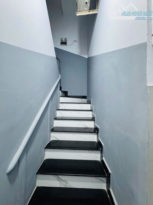 🤩CĂN HỘ DỊCH VỤ 3TẦNG DÒNG TIỀN 40 TRIỆU/tháng  ĐƯỜNG SỐ 7 NỐI DÀI TÊN LỬA BÌNH TÂN  7₫1 - 2