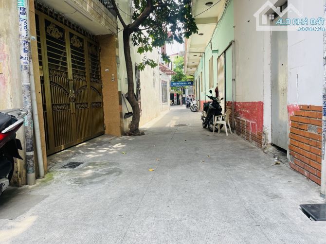 🏘🔥TÂN PHÚ VIP - SÁT MẶT TIỀN - 37M2 - 4.6x9M - 3 TẦNG - KO QUY HOẠCH LỘ GIỚI - CHỈ 3.85 - 2