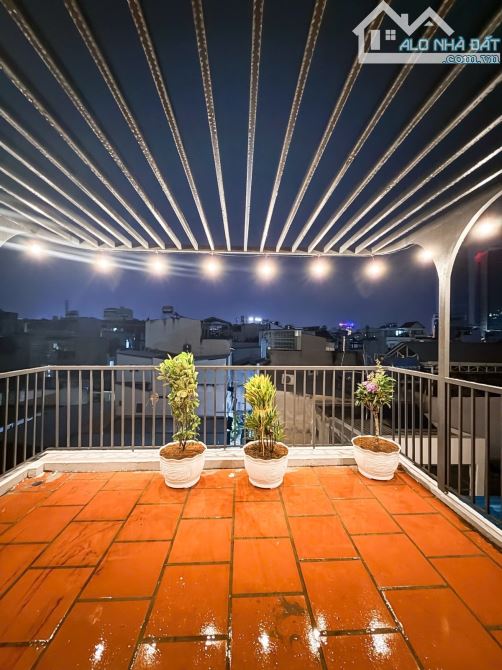 SIÊU PHẨM ĐẦU TƯ • NGUYỄN CỬU VÂN, P.17, BÌNH THẠNH • 4x10 • 5 TẦNG • HẺM TRƯỚC NHÀ 5M • n - 2