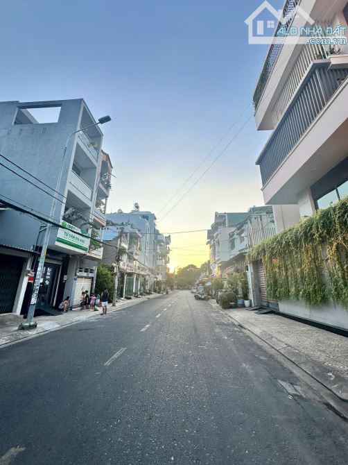 Bán nhà MT Dương Khuê ( ngay Lũy Bán Bích ) DT : 10x23m - 1 lầu sân thượng -Gía : 29 tỷ TL - 2
