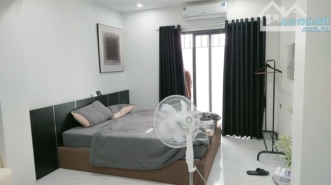 Khâm Thiên, Tòa CCMN 7 tầng Thang Máy, Ô tô, Doanh Thu 130tr/th, S115m, MT 4.4m, Giá 32 tỷ - 2