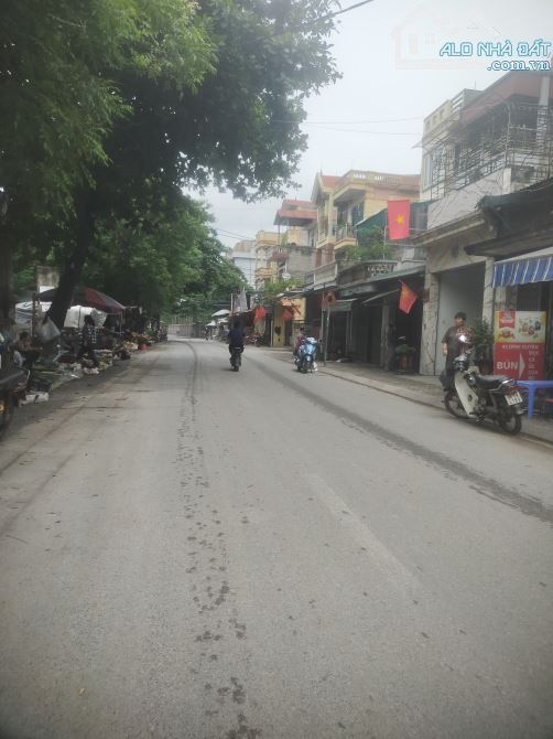 Cần bán gấp mảnh đất siêu đẹp - gần trục chính đường Việt hùng -đông anh  giá cắt lỗ - 2