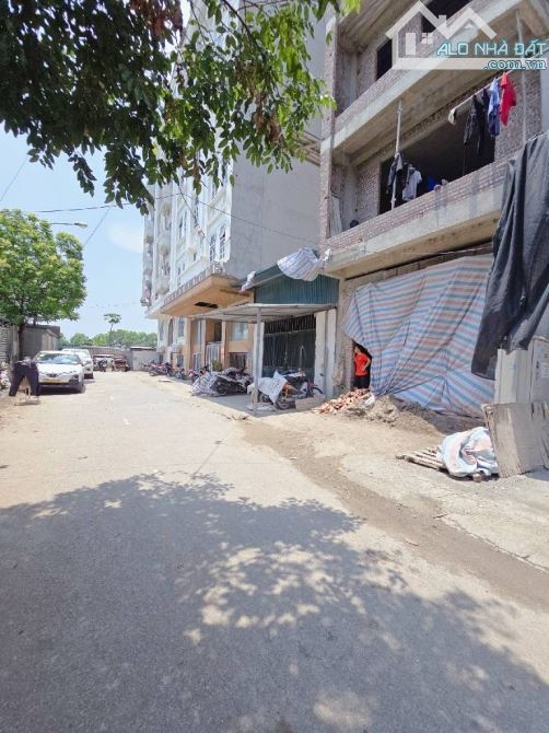 Đất đấu giá mậu Lương gần sân bóng 60m mt5m,vỉa hè ô tô tránh, Kinh doanh - 2