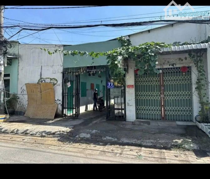Bán dãy trọ gần ngã tư Tân Quy xã Trung An Củ Chi TPHCM, DT: 10x38m. - 2