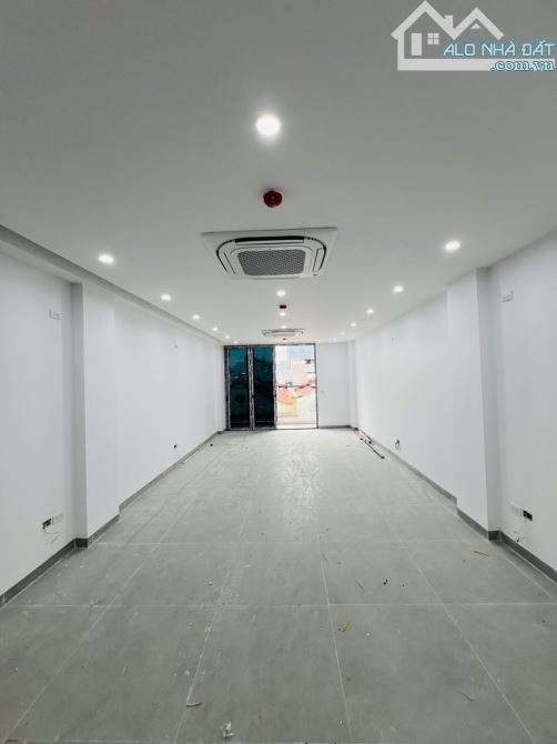 Bán toà vp Cầu Giấy phân lô ô tô 75m 9 tầng mt 45m 34.8 tỷ thương lượng - 2