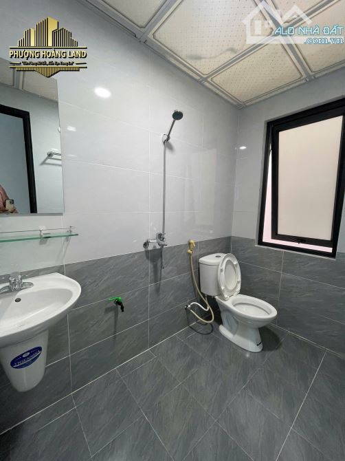 BÁN NHÀ 3 TẦNG FULL NỘI THẤT – HƯNG LỘC PHƯỜNG VINH LỘC 60m2 ĐÔNG NAM - 3