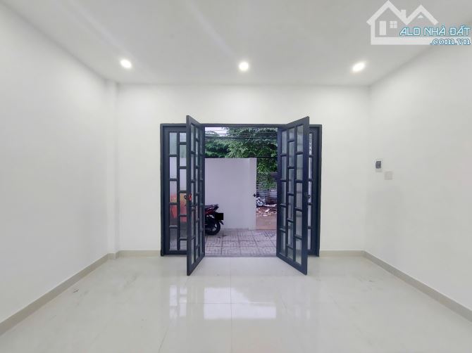 BÁN NHÀ ĐƯỜNG XE HƠI 6M – 70M² (5,7m x 12,3m), 2 TẦNG – KHU PHÂN LÔ ĐƯỜNG CẦU XÂY, QUẬN 9 - 3