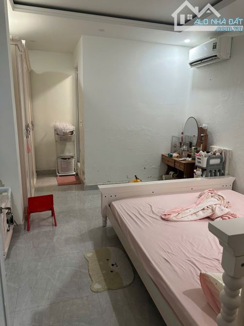 Bán nhà 4 tầng 44m2 ngõ ô tô ngõ Hùng Vương, ngay hồ Thượng Lý, Hồng Bàng giá hiếm 2,9 tỷ - 3