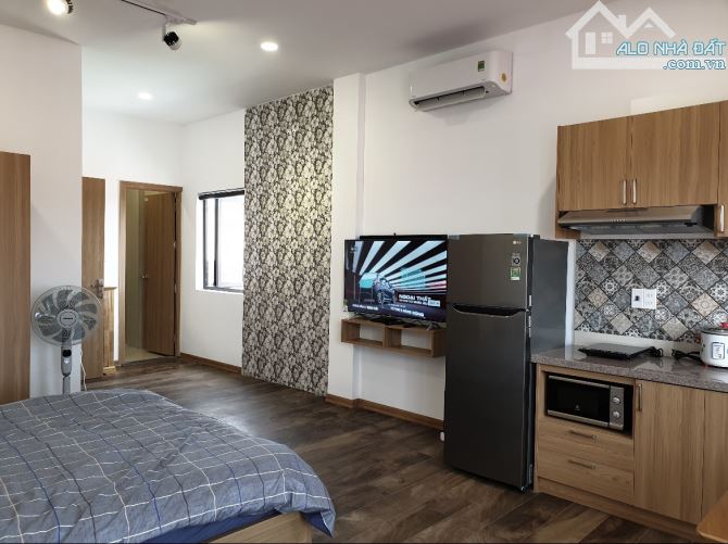 Bán tòa căn hộ cạnh Bà Huyện Thanh Quan, Ngũ Hành Sơn, gần 500m2, 6 tầng, 28 phòng,MT 18m - 3