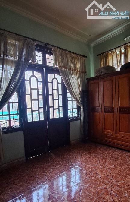 BÁN ĐẤT TẶNG NHÀ 3 TẦNG – 85m² TRÂU QUỲ, GIA LÂM Ô TÔ VÀO NHÀ GIÁ CHỈ NHỈNH 11 TỶ - 3