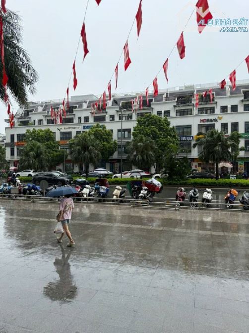 Cc Cao Cấp / 13.x tỷ /110 m2/ Hàm Nghi/ Cầu Diền - 3