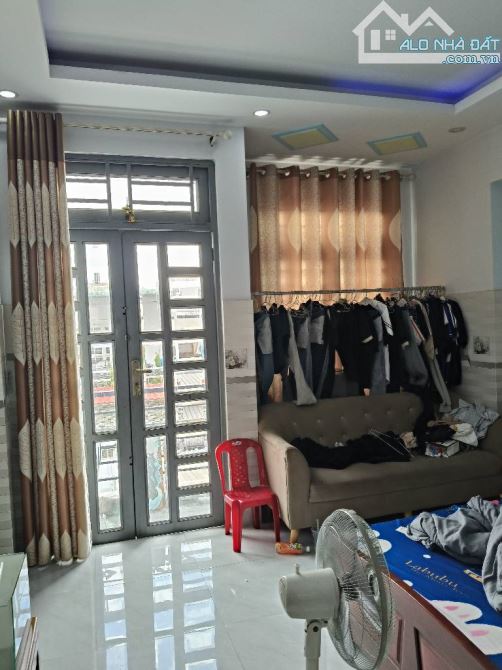 BÁN NHÀ NGUYỄN ẢNH THỦ TÂN CHÁNH HIỆP QUẬN 12, MẶT HẺM XE TẢI, DT 76M² (4× 19), GIÁ RẺ - 3