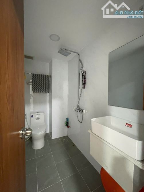 CHDV 5TẦNG 12 PHÒNG KHÉP KÍN - 87M2( 4.1 x 21 ) - THU NHẬP GẦN 600 TR/NĂM - HXH KẾ TRƯỜNG - 3