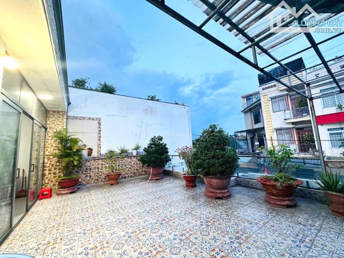 Nhà mặt tiền đẹp Linh Xuân, Thủ Đức – 9x21m, 2 tầng chắc chắn, gara ô tô, gần chợ, trường - 3