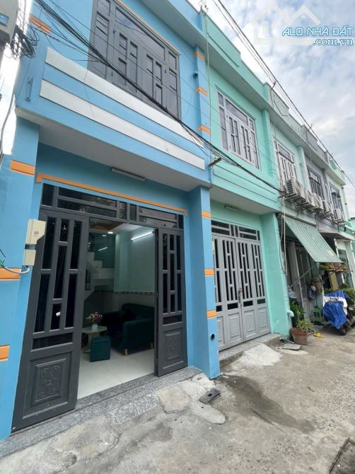 Bán nhà Thạnh Xuân 25 Q12_ 2tầng _ 3x8m_ sổ chung. Khu dân cư_ 1ty230 - 3