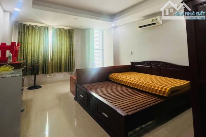 Bán nhà hẻm xe hơi, Lê Trọng Tấn, Tân Phú, 70 m² (4m x 18m), 4 tầng - Giá 7.8 tỷ TL - 3