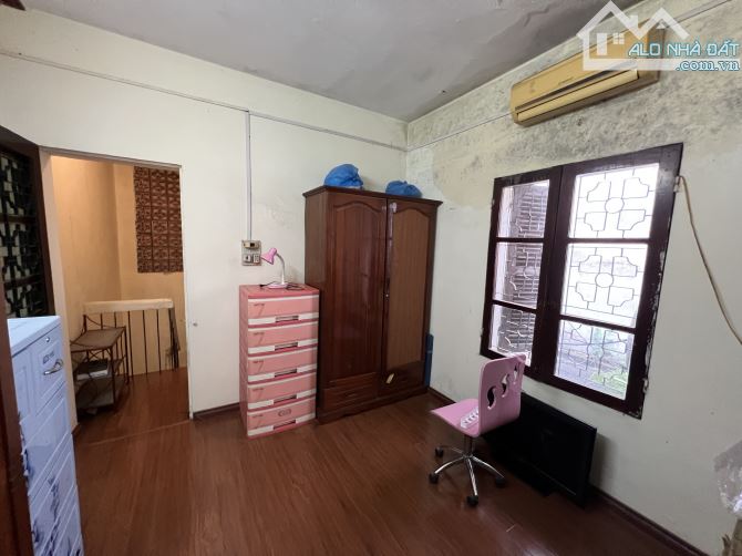 Liễu Giai, 71m, 2 mặt ngõ ô tô, Khu cán bộ, An ninh tốt, Sổ vuông vắn, Mặt tiền rộng đẹp - 3