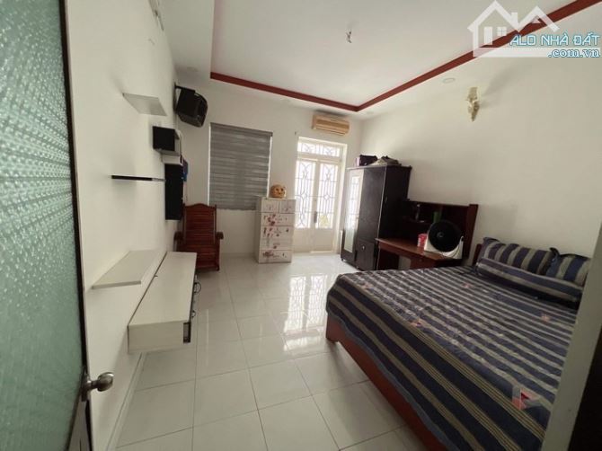 🏡🏡 NHÀ ĐẸP 60M2- 2TẦNG - Q7 - cạnh PMH - HẺM 3gác - 4.1T.Ỷ(TL)   🏠 - 3