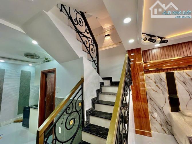 🚘HẺM OTO ĐỖ CỬA - FULL NỘI THẤT CAO CẤP CHỈ HƠN 6TY - 3