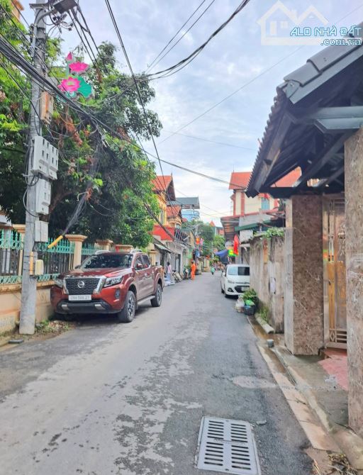 Bán nhà 3 tầng MỚI_Nam Hồng- Đông Anh– THÔNG Ô TÔ – GẦN MÊ LINH PLAZA – chỉ 5,1 tỷ - 3