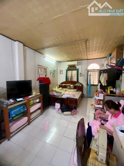 HỒ THỊ KỶ Quận 10 - HẺM ĐẸP 8M SÁT MẶT TIỀN - 45M² - 3 TẦNG - GIÁ CHỈ 10.5 TỶ - 3
