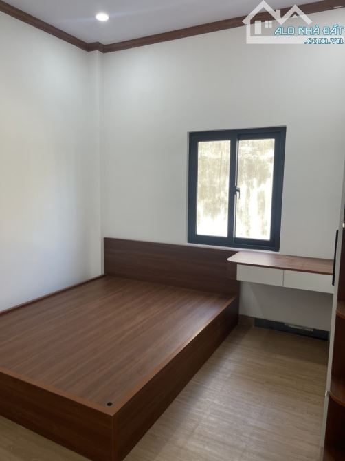 Phố Hoàng Diệu, nhà 2 tầng tiện nghi đầy đủ, vị trí tốt, gần cầu Rồng, giá chỉ 4.6 - 3