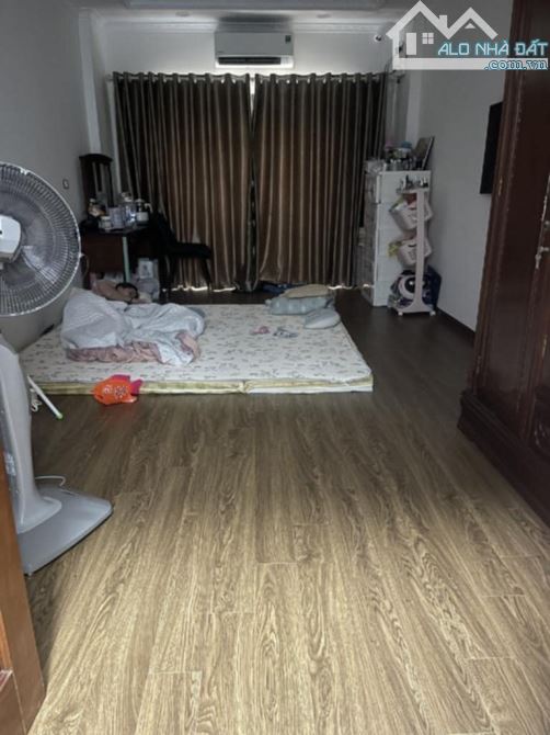 Bán nhà đường Phan Đình Giót, 34m2, ngõ rộng thênh thang, gần ô tô, nhiều tiện ích - 3