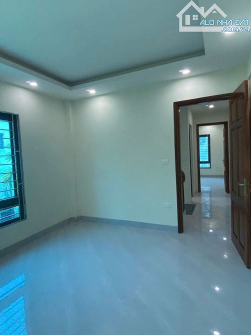 NHÀ CHUẨN HÌNH, 35m ô tô lùi cửa Tả Thanh Oai, 3.x tỷ, không lỗi - 3