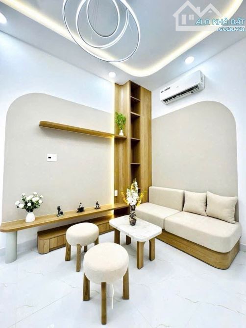 BÁN NHÀ GÓC NGUYỄN TRỌNG TUYỂN – P.8, PHÚ NHUẬN – 25m² – 5,9 TỶ – NHÀ MỚI ĐẸP, SỔ VUÔNG VỨ - 3