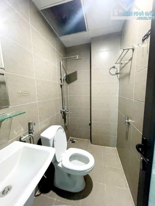 BÁN NHÀ 4 TẦNG -TRUNG TÂM TRÂU QUỲ- GIA LÂM- Ô TÔ VÀO NHÀ- GIẢM GIÁ CÒN 4.8 TỶ - 3