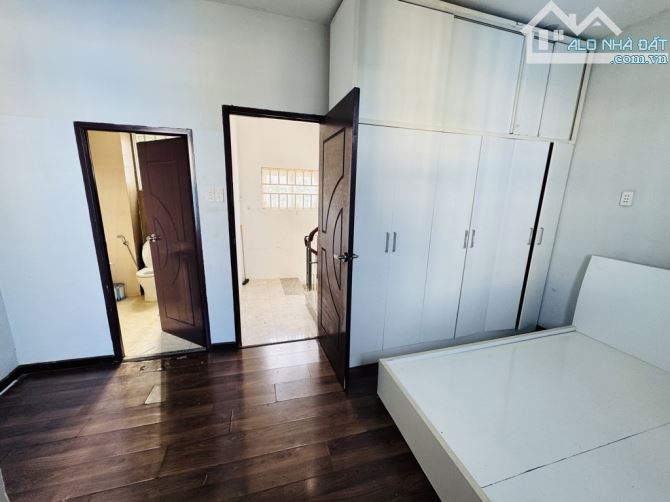 Bán Nhà 66m2 Ngang 10m, 3 tầng 4PN, Hẻm 4m Rạch Cát-Phú Định Quận 8 - 3