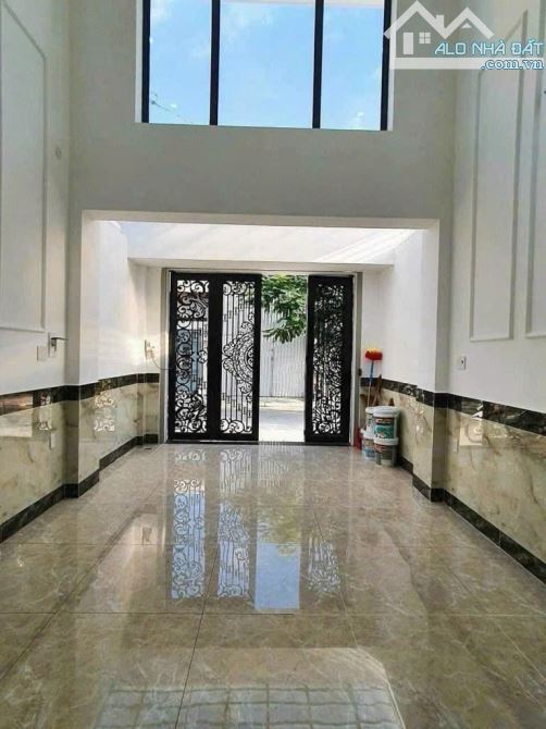 SIÊU PHẨM 4TẦNG CỰC HIẾM,DT56M,NGAY NGUYỄN DUY TRINH,HẺM 8M THÔNG VỈA HÈ 2 BÊN,NHỈNH 5TỶTL - 3