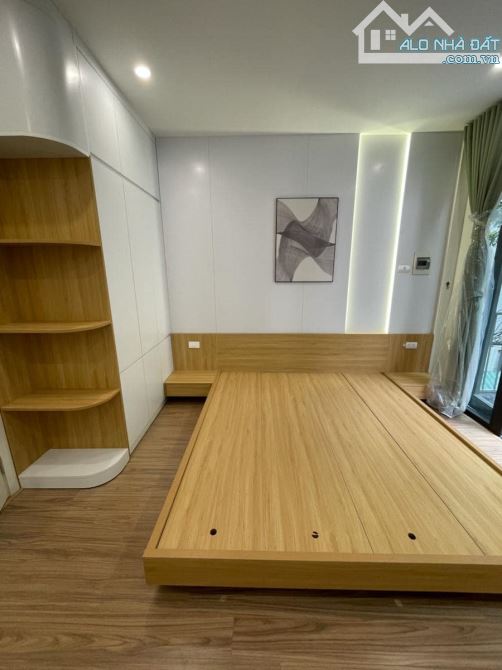 🏠 BÁN NHÀ LÔ GÓC SIÊU ĐẸP – HOÀNG HOA THÁM – 32M² x 6 TẦNG – GIÁ 7.69 TỶ – TẶNG FULL NỘI - 3