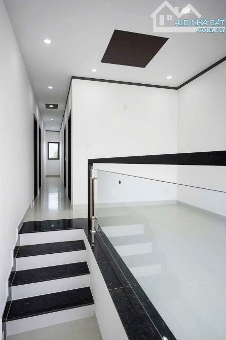 🏡 NHÀ GÁC LỬNG MẶT TIỀN ĐƯỜNG  CẦN CẮT LỖ BÁN GẤP - 3