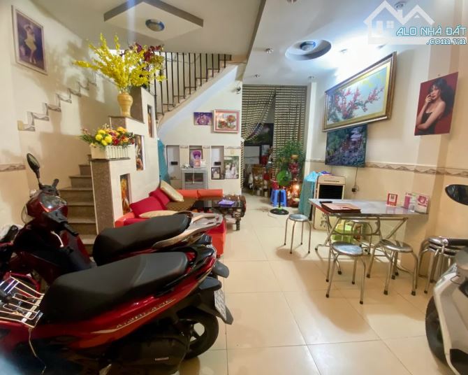 Bán Nhà Cao Thắng, Q10: Giảm Sốc, 4 Tầng, DT 60m², Dòng Tiền 192 Tr/Năm, Chỉ 13 Tỷ! - 3