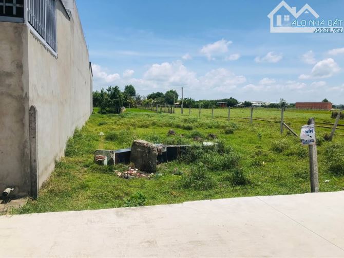 CHỦ KẸT TIỀN BÁN GẤP LÔ ĐẤT 140M2-XÂY TRỌ-GẦN CHỢ MỸ HẠNH NAM-GIÁ TỐT - 3