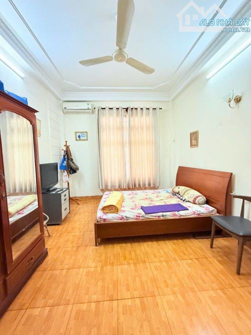 Bán Nhà 4 Tầng BTCT - Xe Hơi Ngủ Trong Nhà - Tô Hiến Thành- Quận 10- Nhỉnh 13 Tỷ Xíu - 3