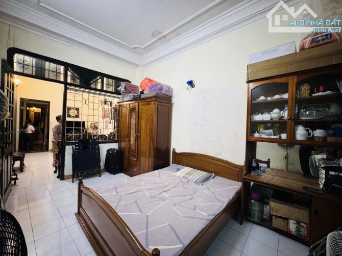 MẶT PHỐ TÂY SƠN - KD SẦM UẤT  2 MẶT TIỀN- VỈA HÈ RỘNG -TT CÁC TRƯỜNG ĐẠI HỌC LỚN - 3