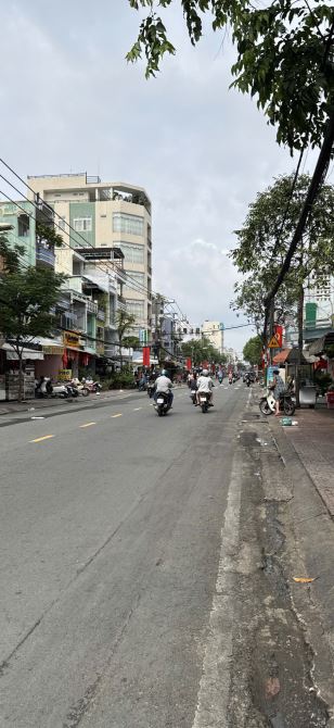 Bán nhà đường Hưng Phú Q8 cầu Nguyễn Tri Phương - 2PN - Nội thất sịn sò - 3