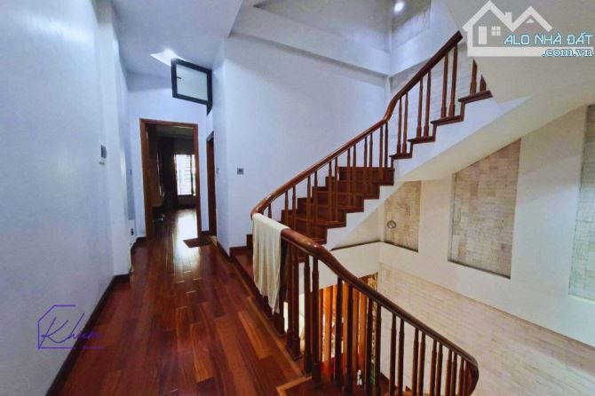 Bán nhà phân lô quân đội Lê Trọng Tấn, 100m², 4T, MT 4.6m, gara ô tô, sân rộng - 3