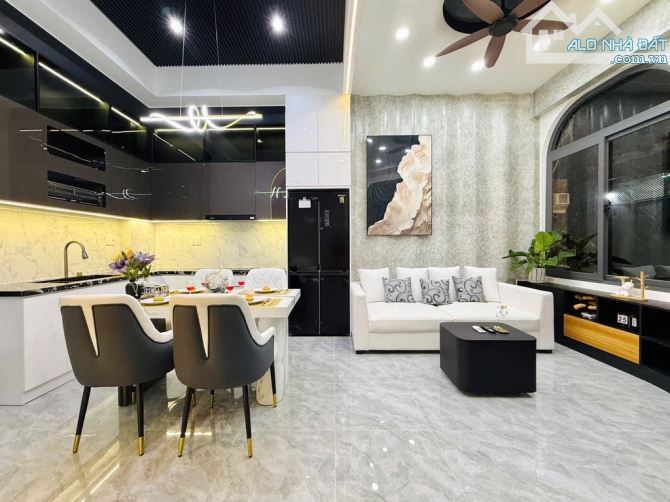 THỐNG NHẤT GÒ VẤP.  3 TẦNG. KHU VIP CAO TẦNG - LÔ GÓC 2MT KO LỘ GIỚI - HẺM XE TẢ - 3