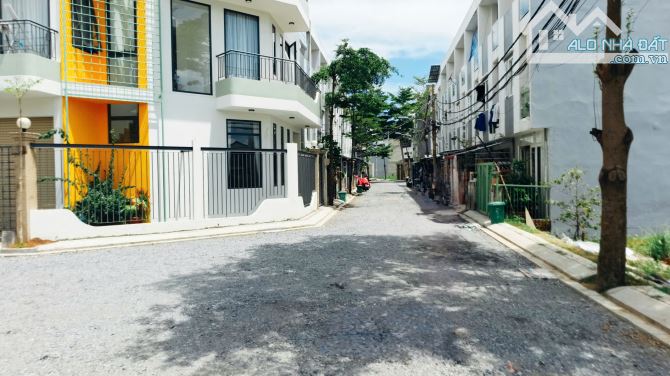 Lô đất xây biệt thự - CHDV - Gần 3 trường ĐH - View sông Thoáng mát - 3