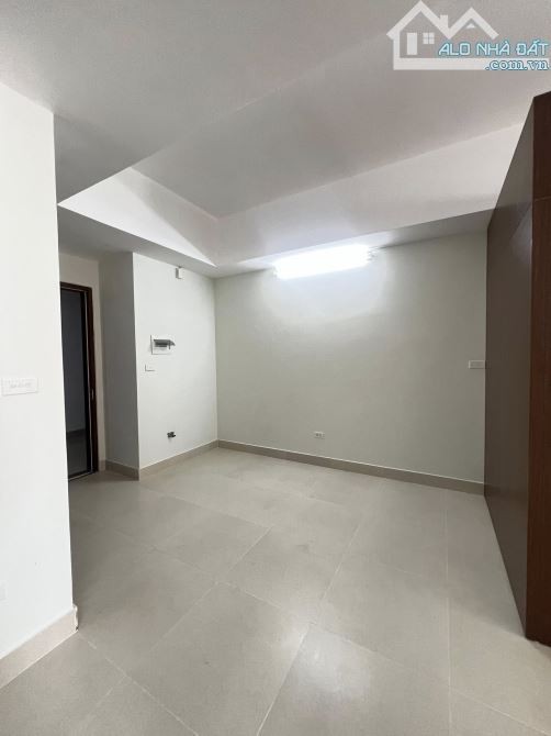 BÁN GẤP CĂN HỘ CAO CẤP NGHĨA ĐÔ – NỘI THẤT CƠ BẢN-DT 44M² – 2PN – GIÁ 3.8 TỶ. - 3