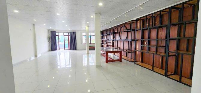 Bán nhà VP Cty mặt tiền Thạnh Lộc vị trí đẹp, 703m2, 3 tầng, ngang lớn 8m, nhỉnh 48tr/m2 - 3