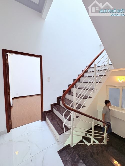 BÁN NHÀ MT TRẦN VĂN QUANG 100M2 5.8M X 19M 4 TẦNG CHỈ 15.2 TỶ - 3